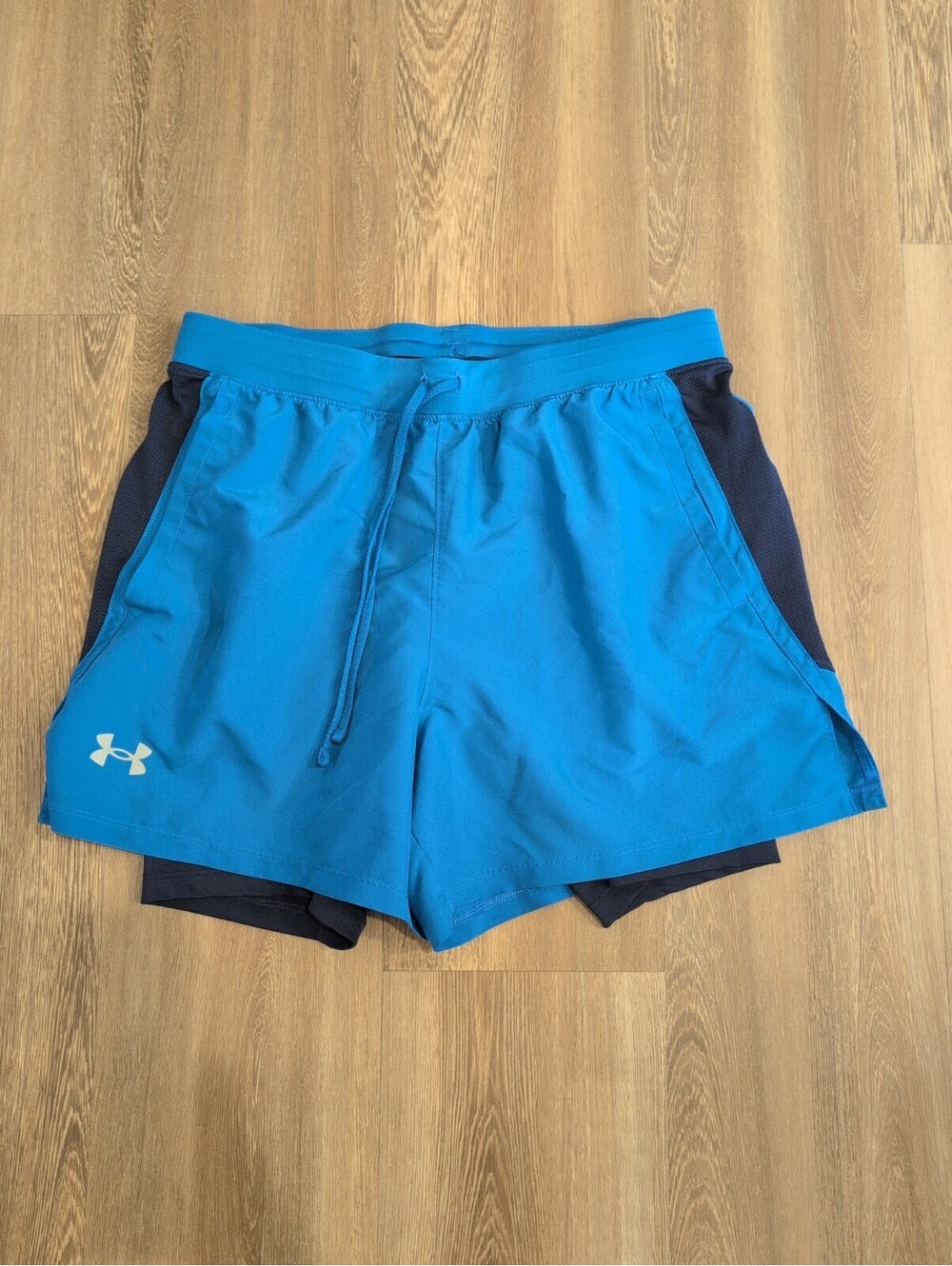 Under Armour Men’s Launch Running 2 In 1 Blue Shorts Casual Size L Athletic